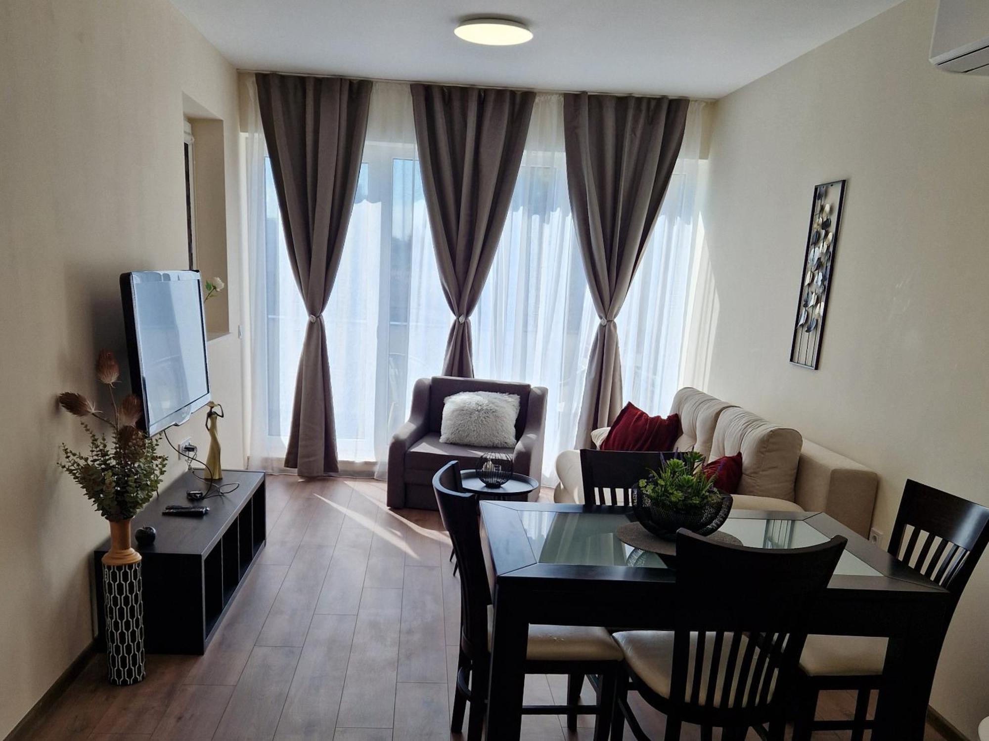 Papaya Apartments Varna Esterno foto
